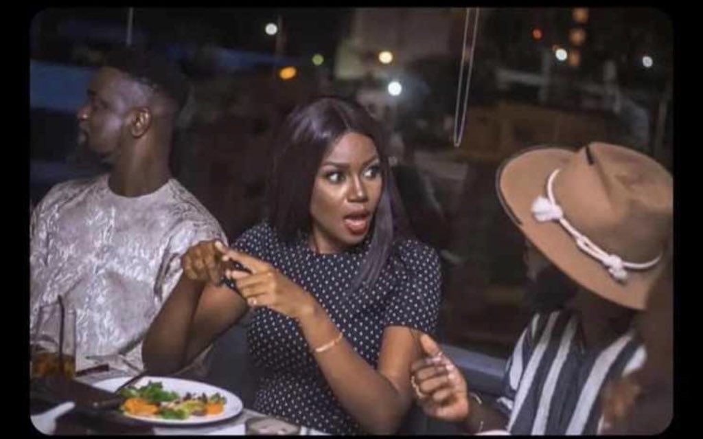iTalk_iTalk's tweet photo. The eaters are usually low key o. Opana people wey always Dey want hugs 😂
#IAmNotYvonneNelson https://t.co/RyGZrqT6Gz