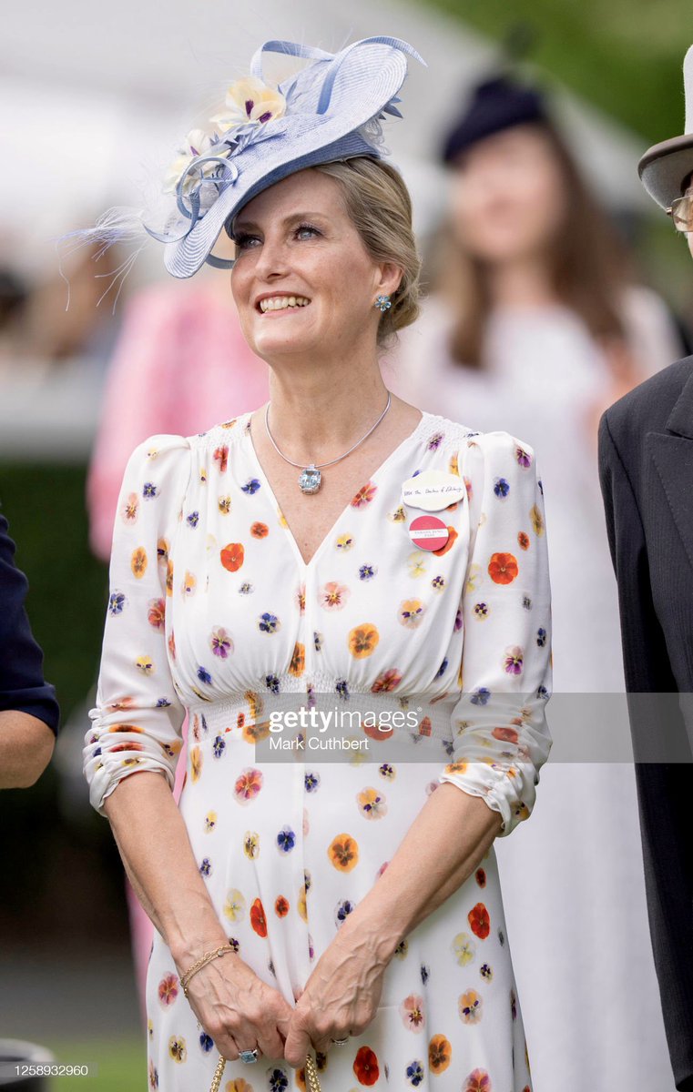 HRH The Duchess of Edinburgh 💙

#RoyalAscot2023 

📸 Getty Images/Mark Cuthbert