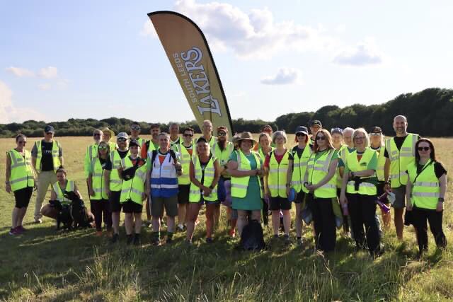 Keef Johnstone (@keefjohnstone) on Twitter photo Massive thanks to all at my club #SouthLeedsLakers for a brilliant Yorkshire Vets race at Middleton Park ystrday.
The course was beautiful & challenging. My finish time of 40:43 was 2 SEC faster than last year. 😊
Huge thanks to the awesome marshals
<a href="/YVAA_plus35s/">Yorks Vets Athletics</a> <a href="/SthLeedsLakers/">South Leeds Lakers</a> Massive thanks to all at my club #SouthLeedsLakers for a brilliant Yorkshire Vets race at Middleton Park ystrday.
The course was beautiful & challenging. My finish time of 40:43 was 2 SEC faster than last year. 😊
Huge thanks to the awesome marshals
<a href="/YVAA_plus35s/">Yorks Vets Athletics</a> <a href="/SthLeedsLakers/">South Leeds Lakers</a>