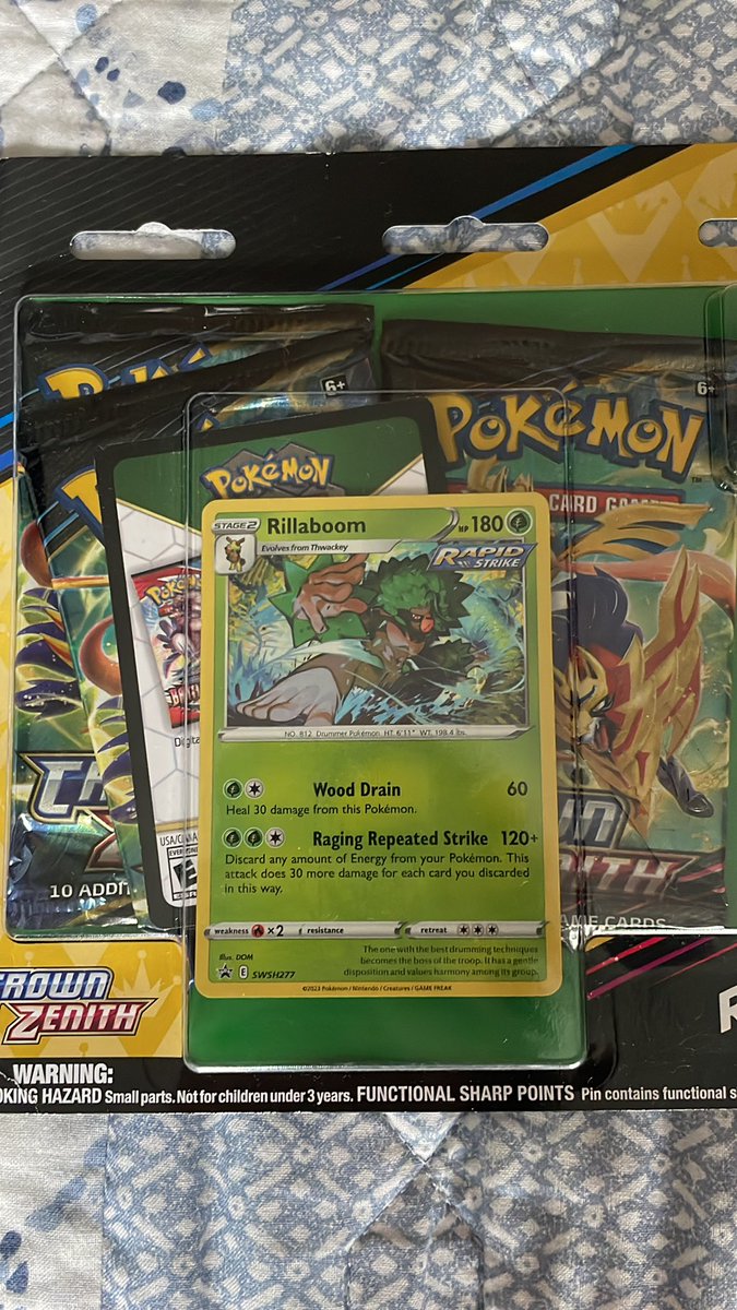 Hey everyone!

I want to do another giveaway for reaching 100 followers!

This one is a CZ 3 Pack Blister!

What you have to!

-RT/Like/Tag a friend
-Follow This Account

- For THREE extra entries subscribe to my YouTube channel in the link in the bio!

GOOD LUCK

#PokemonTCG