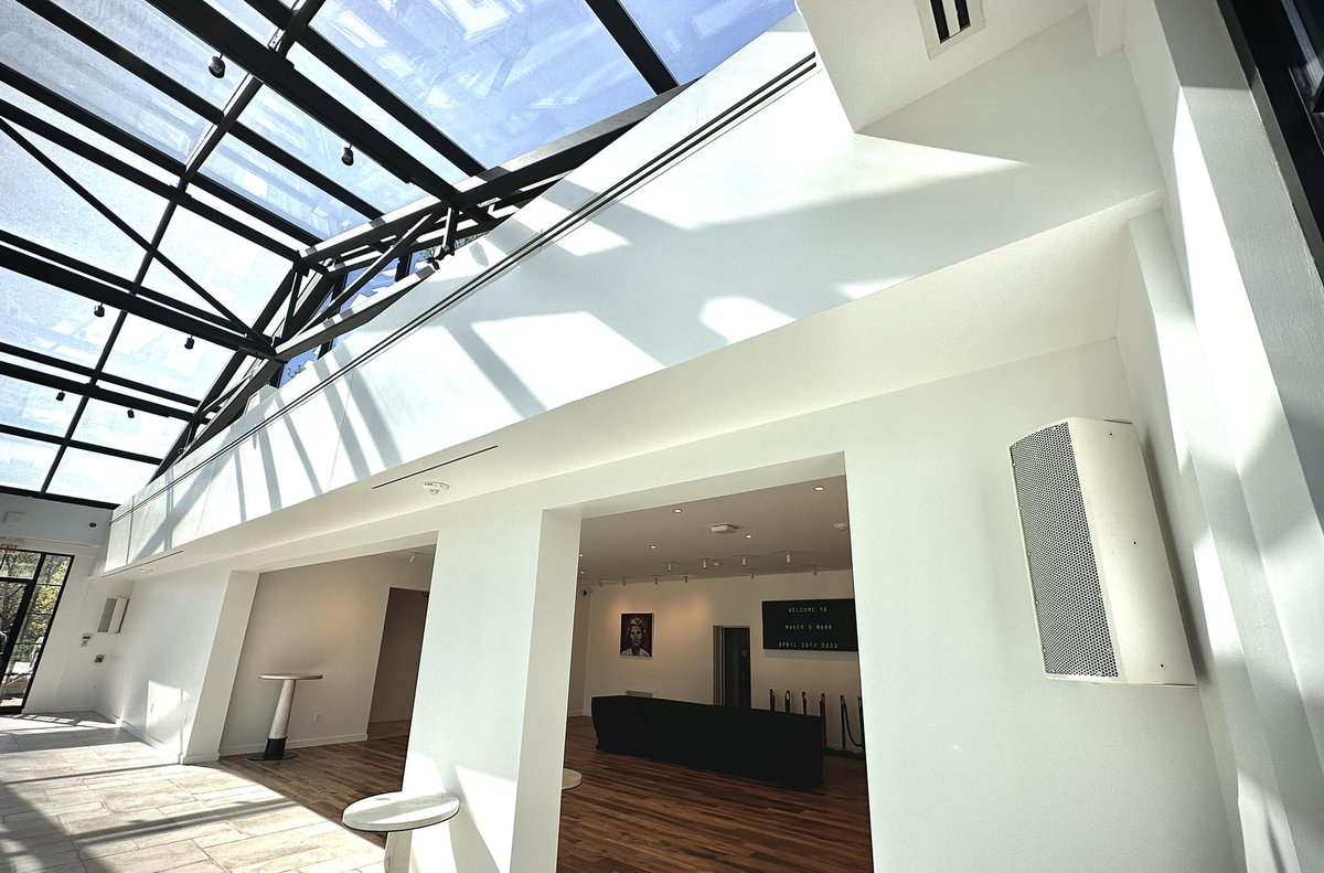 danleysoundlabs's tweet image. Experience pure audio bliss from the most unexpected places. Our SBH20's and THMini speakers transform hidden corners and secret hideaways into symphonies of sound. 🔎 Install by: JCA Media, LLC #HiddenMelodies #DanleySoundLabs #AudioExcellence