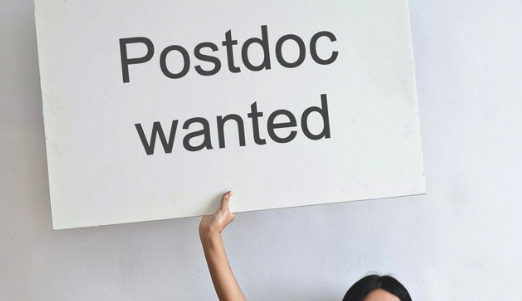 EikoFried's tweet photo. Hi gang, together with @kikarstoft who is the PI on this grant, we're looking for a 27-month postdoc to work on the comorbidity networks of mental disorders &amp; general medical conditions. Position is in beautiful Copenhagen. 

https://t.co/tRLTkSQP5h https://t.co/J6Fe10nmTt