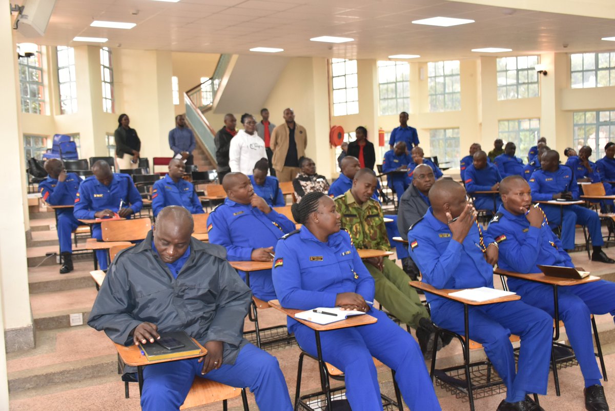timconeng's tweet image. 📢 Exciting News! 🚔💻

We recently held a highly impactful sensitization meeting at Kiganjo Police Training College. 
The focus  was to introduce our dedicated trainers to the Roadcrash Database and its crucial role within the police service. 📚
#TIMCON
#RoadSafety 
#KenyaPolice