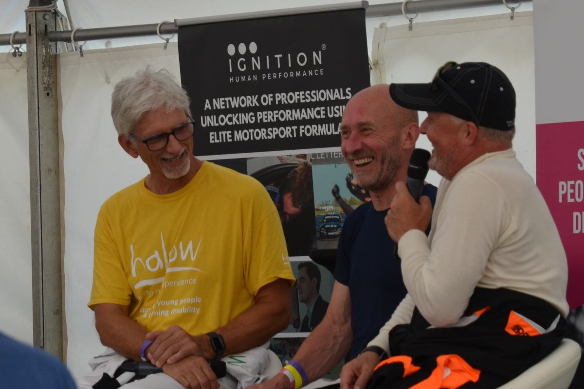 Fabulous day supporting <a href="/brm_racing/">British Racing Motors</a>  at <a href="/HillF1/">Damon Hill</a>'s Karting Festival yesterday raising money for @halowproject.  William I'Anson was our nominated driver in the Sky Sports Digital Team and BRM presented  Halow with a cheque and a copy of “Racing for  Britain” for auction.
