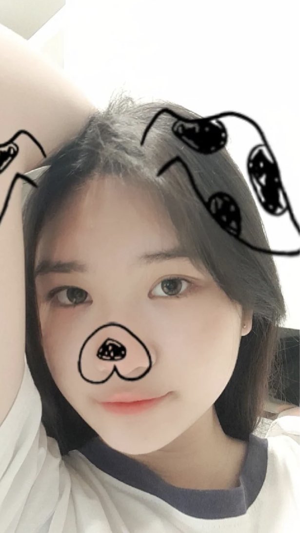 LLccyy65081's tweet photo. 早安各位

#國中 #反差 #母狗 #連假 #內褲 https://t.co/vqXbkxTDO6