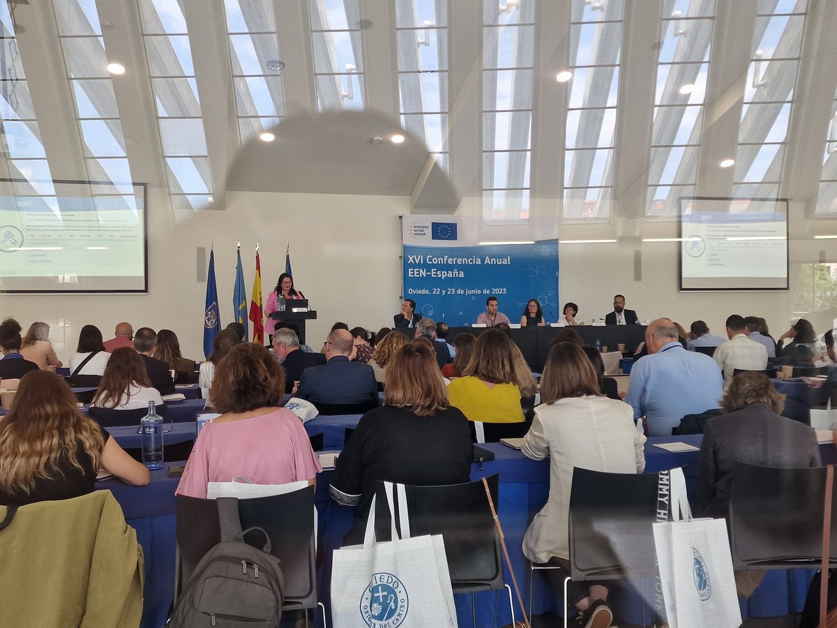 ↔️ Continuamos la sesión de tarde con 🗣@ppucedac @IDEAJunta integrada en @trade_andalucia #andalucia ▶️ #IPAmbassador en el @IPRHelpdesk ▶️ Co-chair Grupo Temático Propiedad Intelectual @EEN_EU @EEN_spain #EENCanHelp #EENis15 #EEN23Oviedo #30SingleMarket