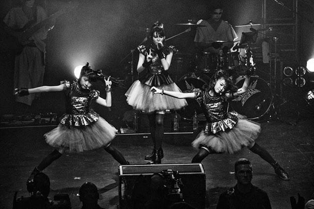 Have a great #ThrowbackThursday #BABYMETAL #SuMetal #MOAMETAL #YUIMETAL #Foxgod #tuesdayvibes #tuesdaymood #TuesdayMotivation #TuesdayThoughts