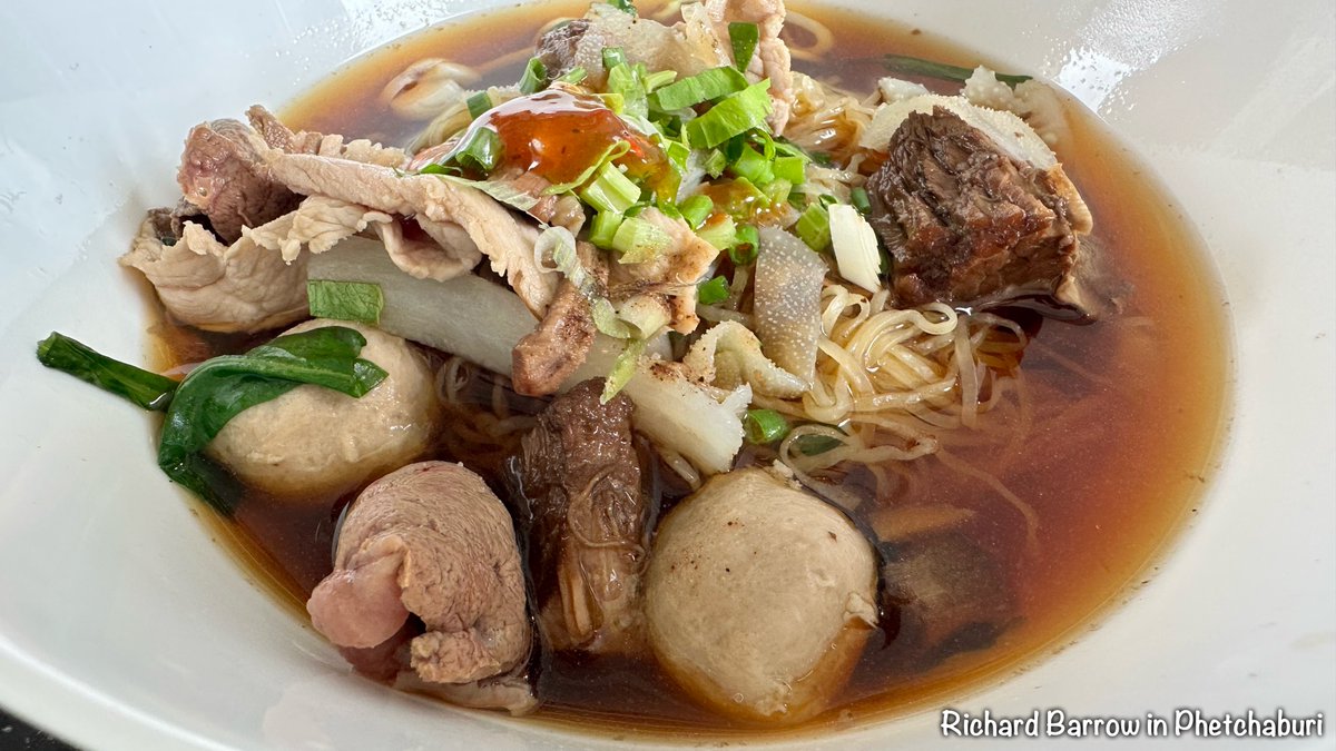 Richard Barrow on Twitter "7/11 One of my favourite food stops in