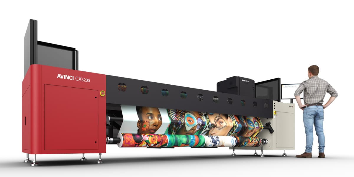 Salon_CPrint's tweet photo. 🌈 Deux nouvelles #encres @Agfa_Inkjet viennent de sortir de son laboratoire : l’Onset 560 qui élargit sa gamme d’encres UV et l’Avinci 110 qui vient compléter sa famille d’encres à base d’eau. 💧 ➡️ https://t.co/XQWKRaYQDn
#actualités #Agfa #encresUV #print #cprint #impression https://t.co/Ma3hFGD6Oh