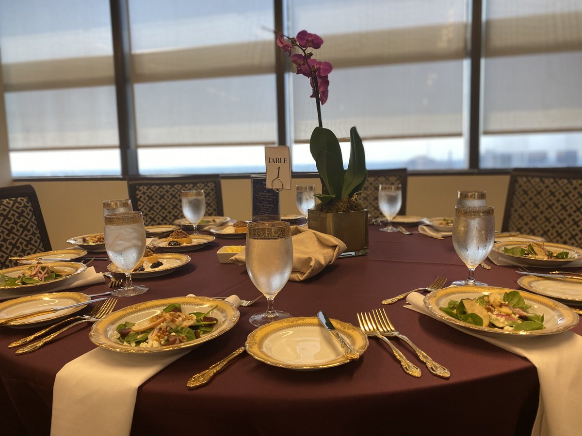 🎉🎁🎈 Inquire here about hosting a party with us! spt.to/Kma7n