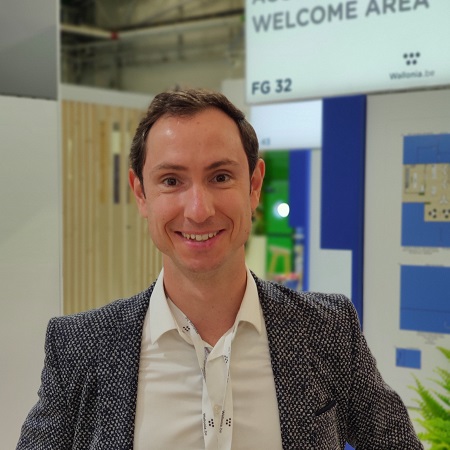 .🇫🇷 #salondubourget2023 #siae2023 ✈️🛰️
D-Carbonize fait passer la réduction carbone à la vitesse supérieure !
➡️Qu’attendre d’une participation à un salon de la taille du <a href="/parisairshow/">Paris Air Show</a> quand on est une #PME ? 
Nous avons fait le point avec D-Carbonize >>> lnkd.in/ev72ds8P