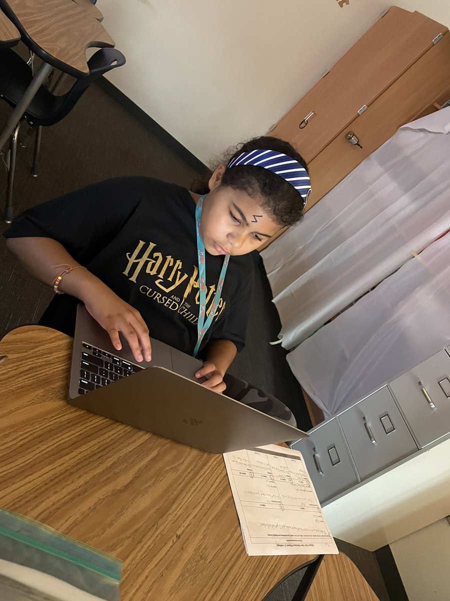 Tracey Stevens tweet media