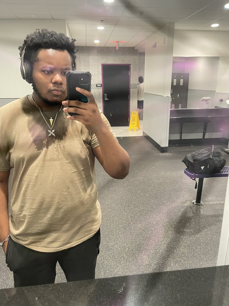 Just letting y’all know I’m still alive and shit. Don’t be in here frfr