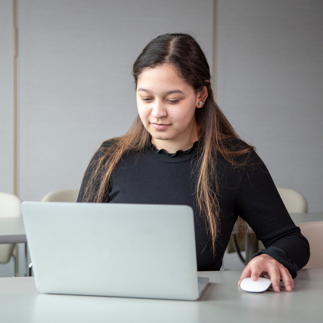 GHFutureStudent's tweet image. As part of our FYE program, Kick Start is designed to help new students transition into UofGH. Our first Kick Start webinar will be held on Wed. June 28th, and will go over everything about Course Selection and using WebAdvisor! Sign up today using the link in our bio! #UOfGH