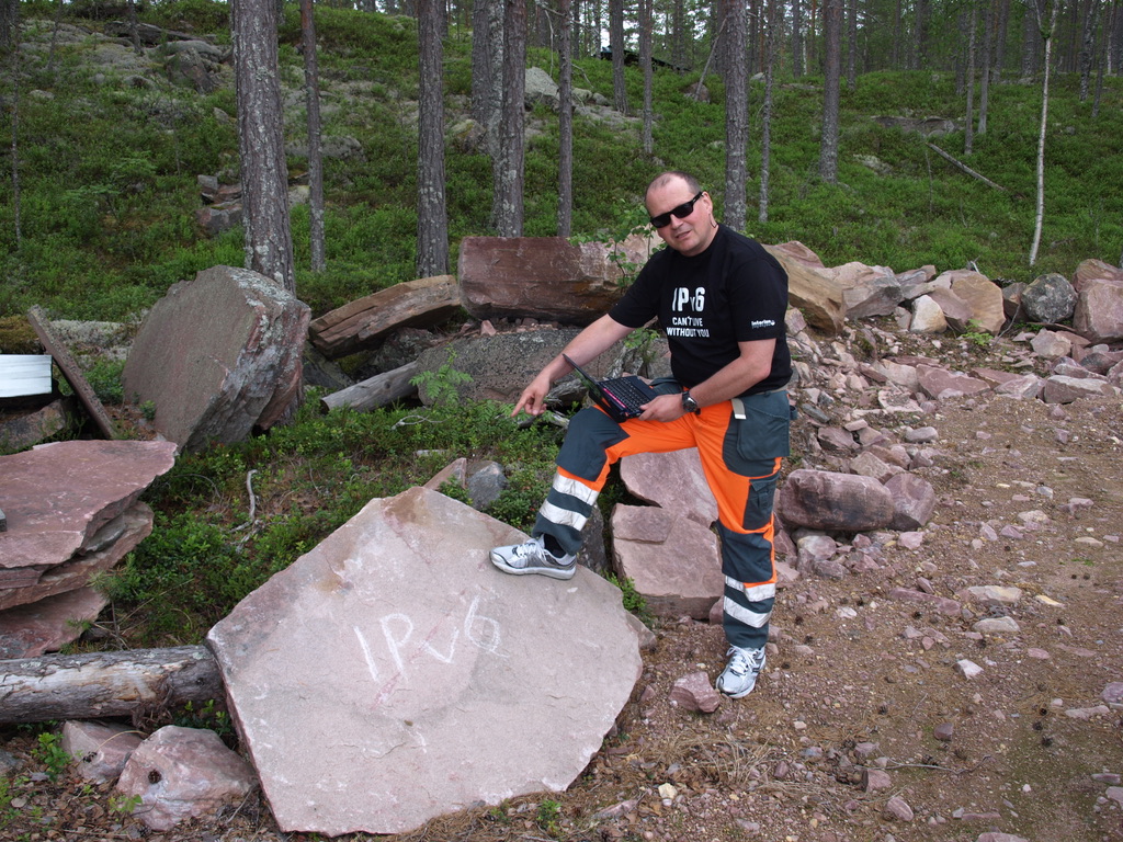 Look how happy I was when I found the first #IPv6 petroglyphs in the world!