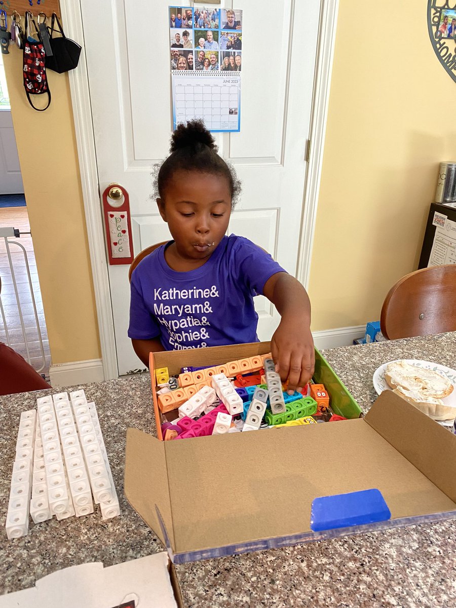 My sister and niece arrived early for our daughter’s wedding this weekend, I bought tons of games and things for the kids to enjoy. My niece went right to the Number Blocks!! @numberblocks @hand2mind #elemmathchat @MrsNewell22