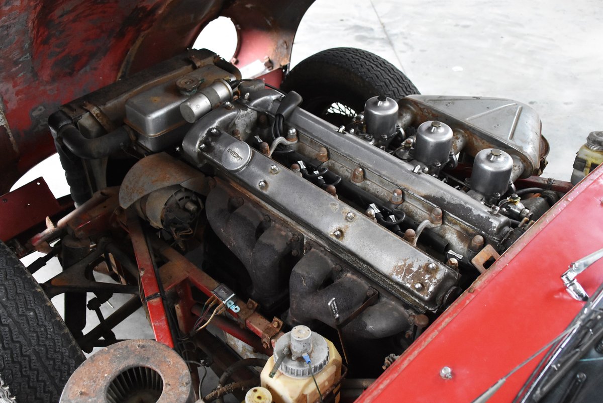 Start your E-type journey with one of the last 4.2 fixed-head coupes built. A genuine right-hand drive and matching numbers example ready to start a full transformation to your exact specification by E-Type UK. Click Here: loom.ly/lkcDoa8 #jaguaretype #etype #classiccars