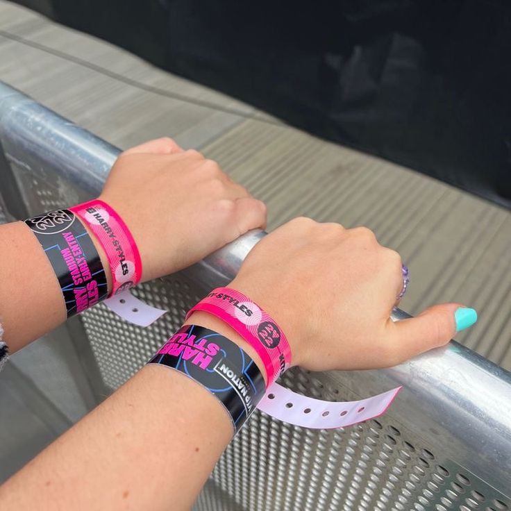 rt to get barricade at your next concert, good luck!!