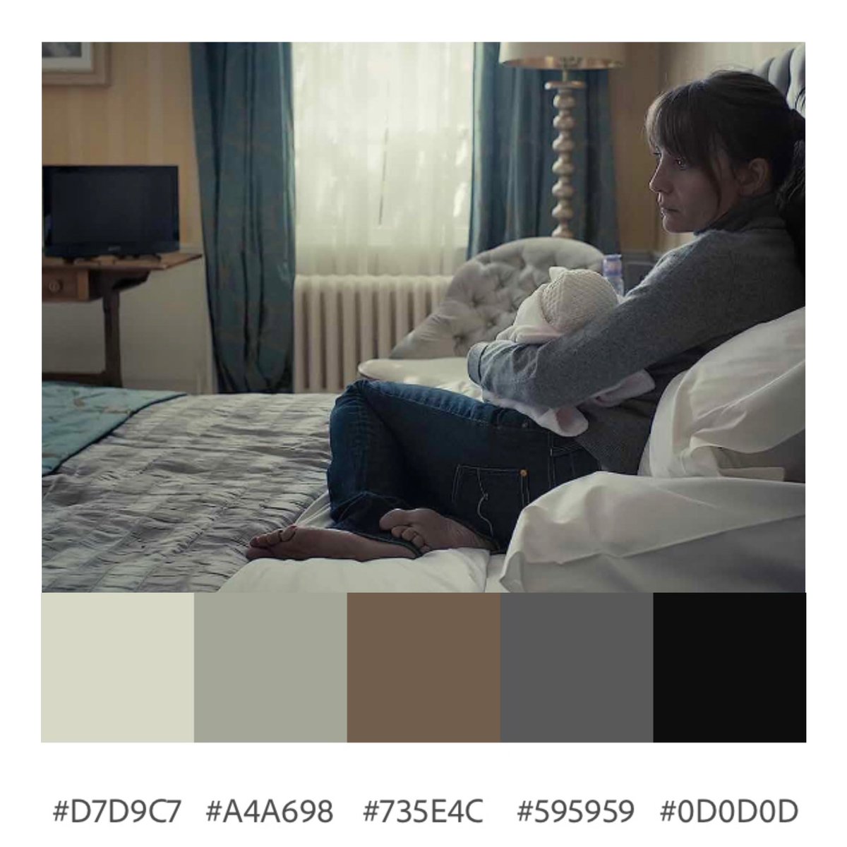 ✨The National Anthem - Black Mirror S1 E1 (Otto Bathurst, 2011)

#tv #shows #uk #cinema #cinephile #cinematography #shots #aesthetic #streaming #art #artist #color #colorpalette #palette #colourpalette #filmstagram #photography #blackmirror #scifi #netflix #series #entertainment