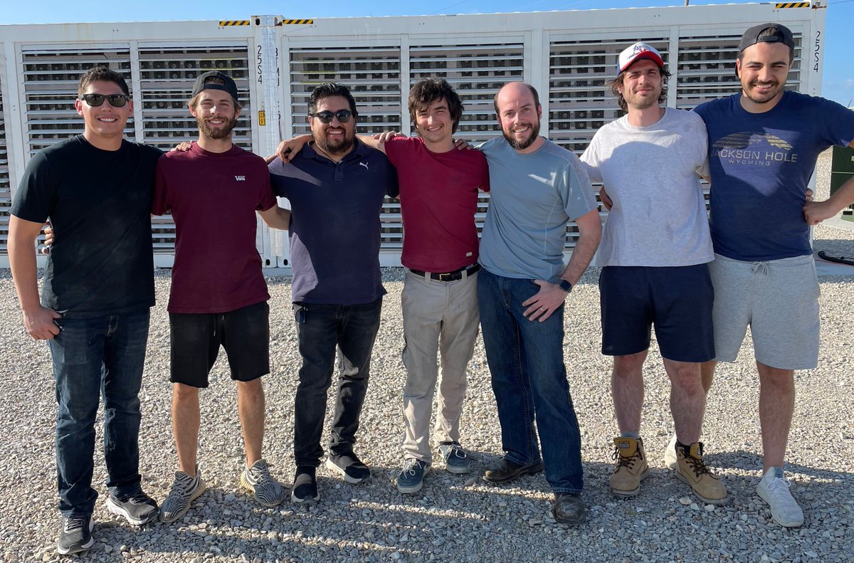 luxor's tweet image. We had the pleasure of finally meeting IRL with @Arkorg23, @cruxpool, and the team at @ordinafrance, and we look forward to a fruitful partnership with this ambitious team!

Can you guess how many rigs in that container are running LuxOS?👀🤔

Laissez le bon temps rouler!