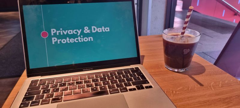 catbonddesign's tweet photo. Really enjoyed chatting to professional services staff about #GenerativeAI and
#automation this morning. Interesting to hear ideas on how we can better #design products to support our staff. https://t.co/iQRIlxjbpQ
