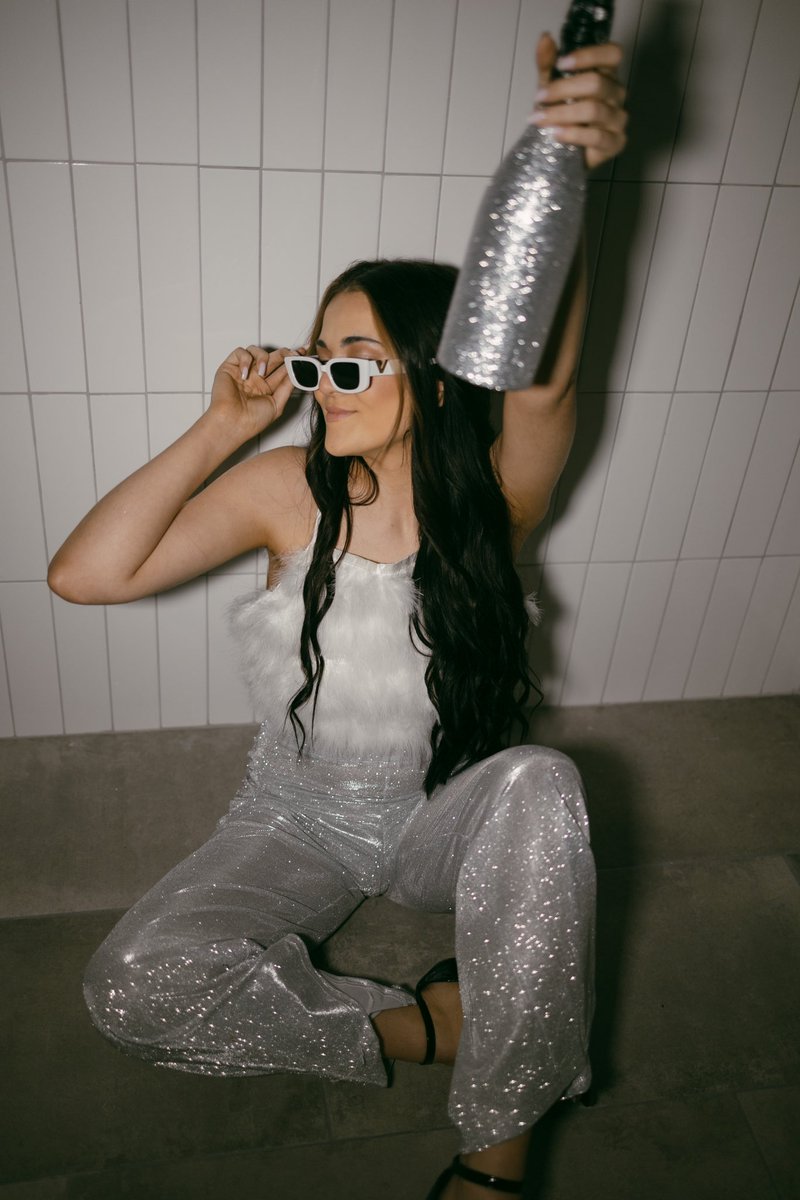 Something Blue Boutique tweet media