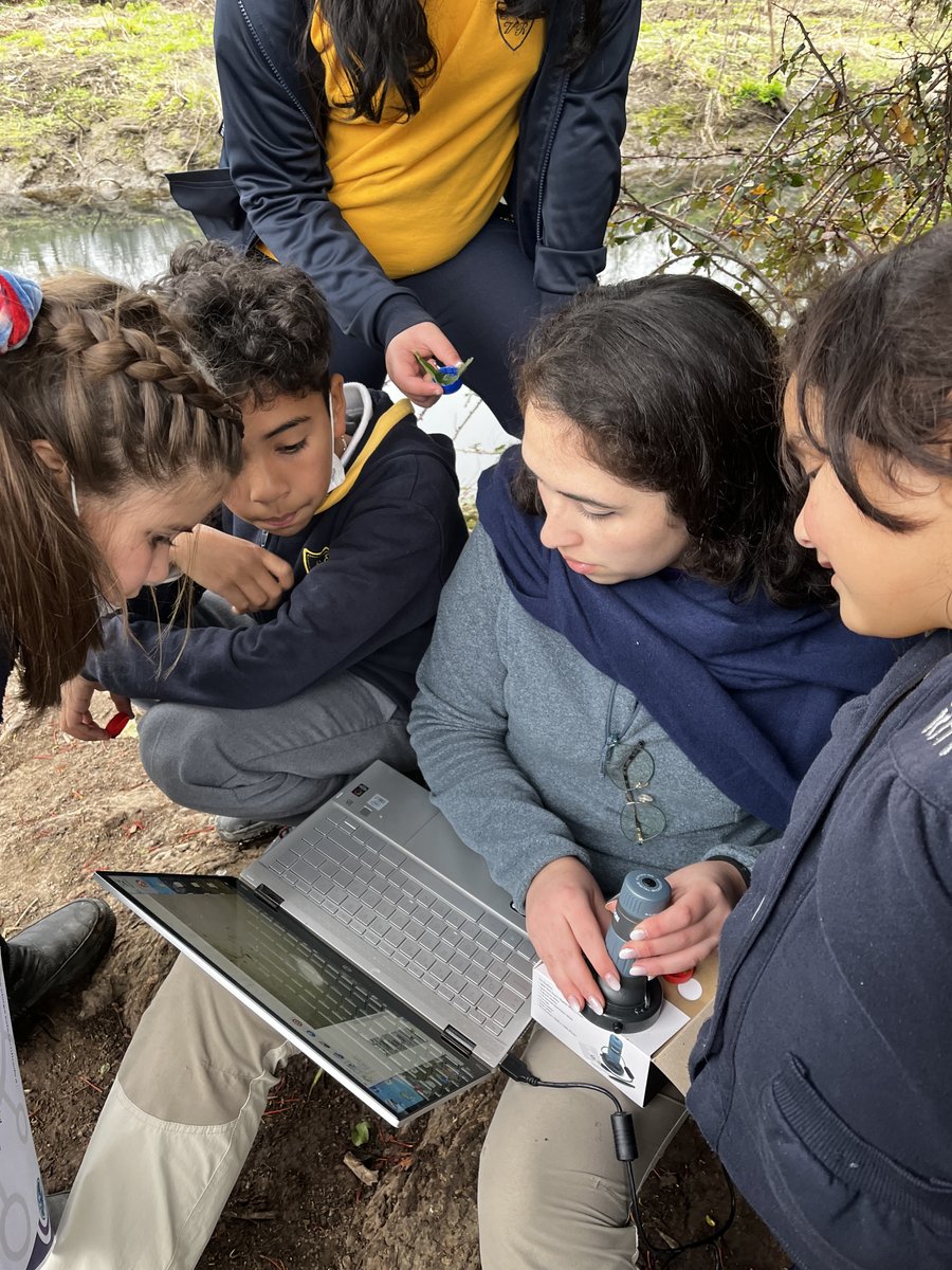 ExploraOHiggins's tweet photo. “Un recorrido científico”, fue el nombre del taller que la Red Científica #MásMujeresEnSTEM de la UOH realizó el pasado martes en la Escuela Enrique Serrano de Viale Rigo, de la comuna de #Pichidegua, para niñas y niños del #Programa4a7 de Sernameg. 📷📷 https://t.co/VLB6MyAYrS
