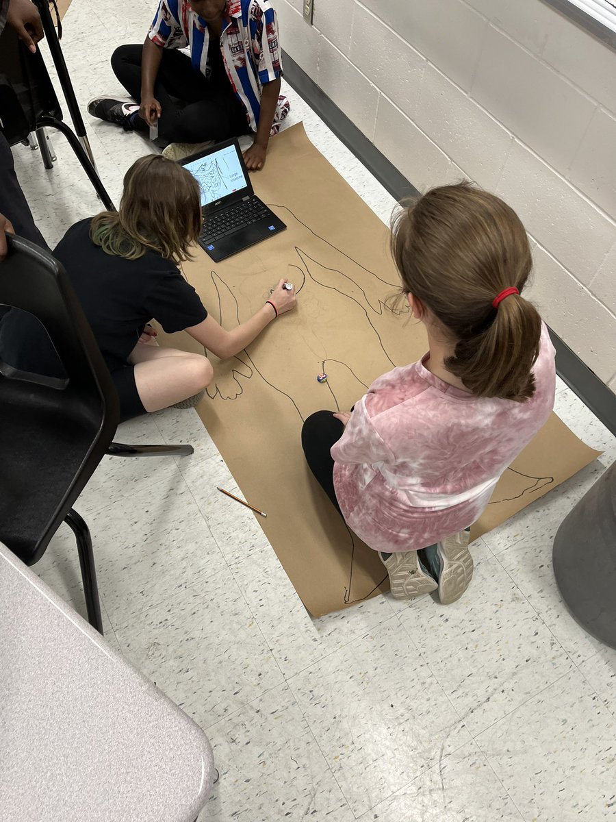 Julia Fournier (@fournierlbp) on Twitter photo Investigating different systems and their parts and types of cells in the body. <a href="/LBPearsonOCSB/">Lester B. Pearson Catholic High School</a> Investigating different systems and their parts and types of cells in the body. <a href="/LBPearsonOCSB/">Lester B. Pearson Catholic High School</a>