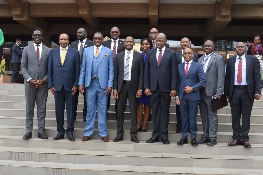 Muthoni_Maina_'s tweet photo. Senator Chesang emphasizes the importance of creating an ideal platform for policy discussions on internet governance. This platform would address critical aspects such as internet sustainability, robustness, security, stability.
#JitumeICTProgram
@HonAllanChesang https://t.co/Q3rJt1J7t2