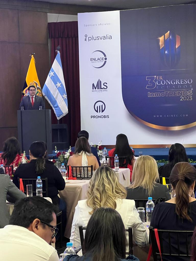 EnlaceNF's tweet photo. ¡3er Congreso Ecuador - InmoTRENDS 2023! 📝 🏘️🧐
#FideicomisosInmobiliarios #bienesraices #guayas #InmoTrends #ENLACENF #inmobiliaria https://t.co/CR6CfoYIHG