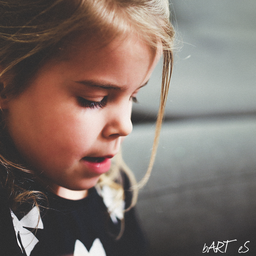 bartslaby's tweet photo. I admired a tremendous number of photographers, but for some reason I arrived at a point of view of my own.
- Saul Leiter

#NFTCommunity #nftphotography #nftart #girl #niña #nopumpkins #nopots #nobox #noblur #nomist #photography #photooftheday #photographymoment #photographymoments #bartes #saulleiter