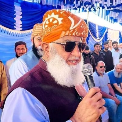 _JUIOFFICIAL's tweet photo. #NewProfilePic https://t.co/XwMBSe7GmC