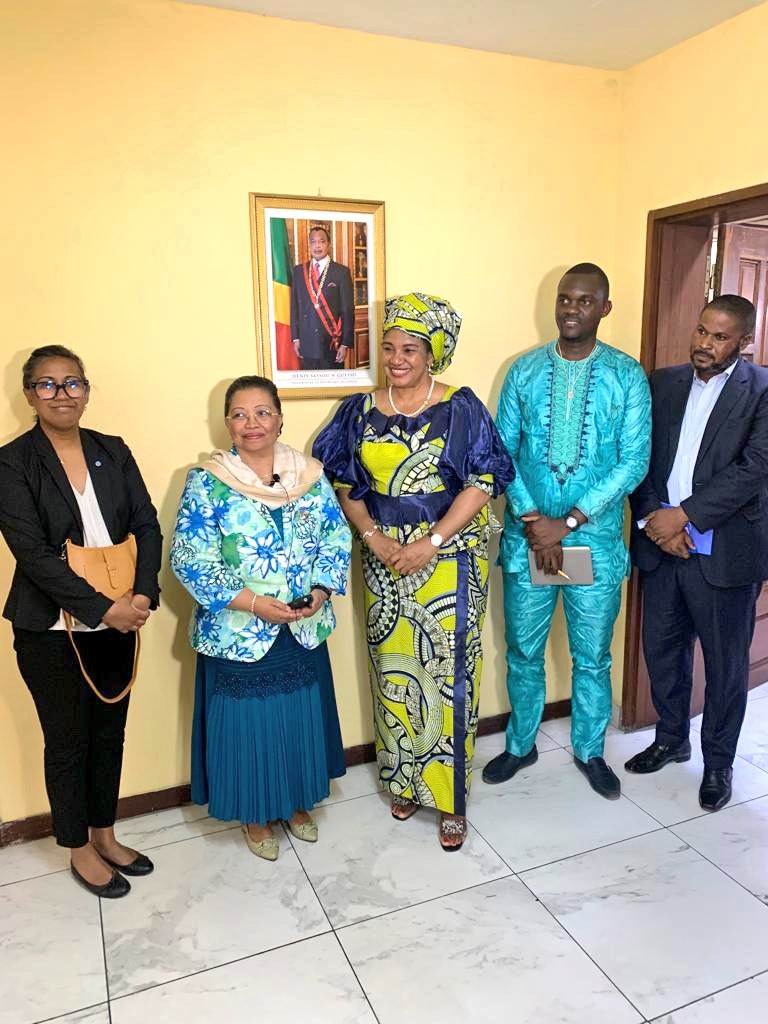 FAOCongo's tweet photo. #Preforest Aujourd'hui,@FAOCongo rencontre Mme @rosalie_matondo , ministre @MEF_Congo pour une mise au point sur la collaboration fructueuse et progrès des projets & presentation du Coordonnateur #Prorep. @theGCF @CAFISecretariat @FAOForestry @IFAD https://t.co/VQuX9V1FQO