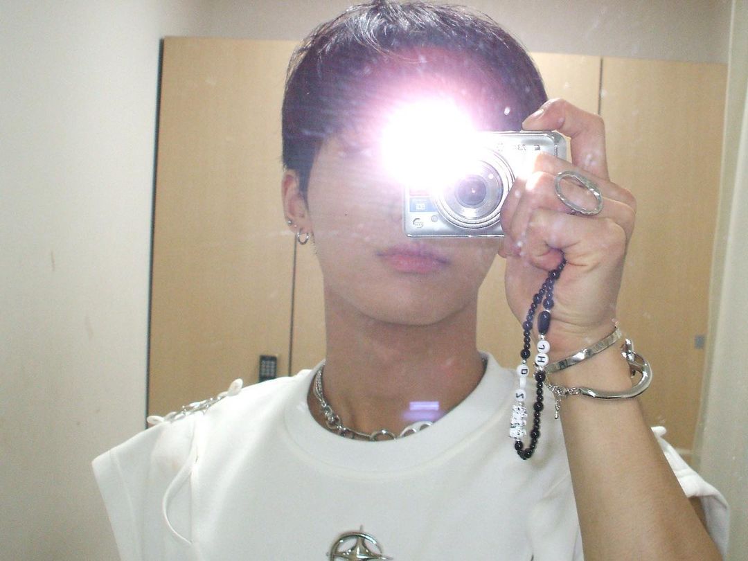 picsjonghyeong's tweet photo. #DKZ #종형 #JONGHYEONG
jh_dkz ig update 230623 https://t.co/Pzw6dZ1PIK