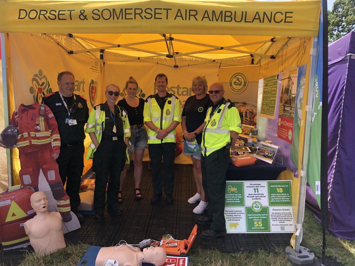 I’ve just visited the Green Futures Field here ⁦@glastonbury⁩ where #teamswasft, ⁦@dsairambulance⁩ & ⁦@ResusCouncilUK⁩ are offering the chance to learn CPR for free! Pay them a visit & walk away with life-saving knowledge about how to respond in an emergency.