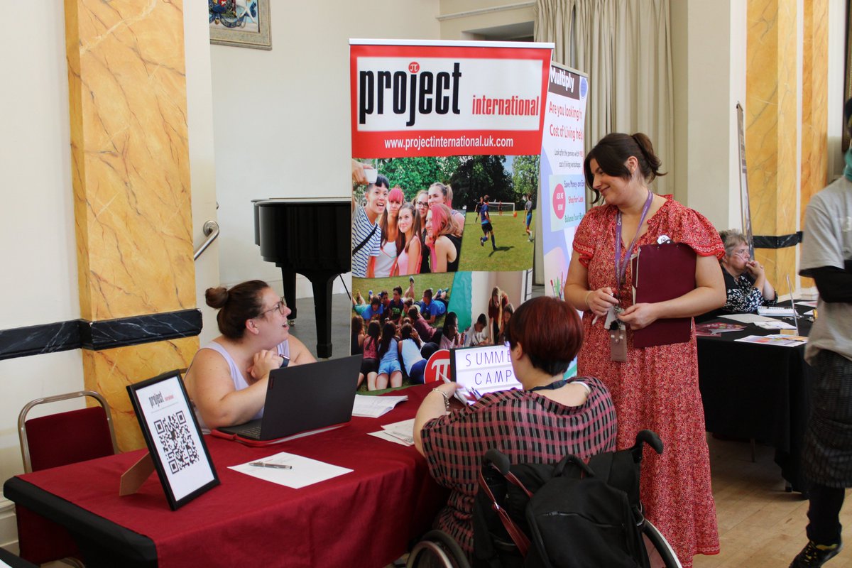 CWRTBizSupport's tweet image. We had an amazing time promoting our FREE Jumpstart business support workshops at Royal Pump Room Gardens (Leamington Spa) jobs fair.  

It was brilliant meeting so many enthusiastic self-starters.   

Thank you @DWPgovuk for organising the event. @Warwickshire_CC