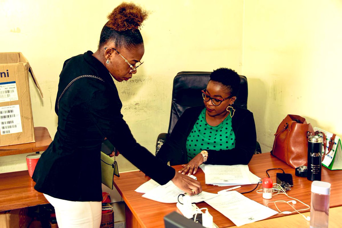 MOH_Kenya's tweet photo. We are pleased to inform you that a total of 3758 interns have been successfully posted as part of our ongoing efforts to enhance healthcare services. This includes interns from various cadres, namely pharmacists, medical officers, clinical officers, nurses, and dental officers.

Furthermore, we are delighted to announce that we have resolved all salary arrears for the interns who have been diligently serving since the previous year. We extend a warm welcome to these interns and express our appreciation for their commitment to delivering exceptional healthcare services.