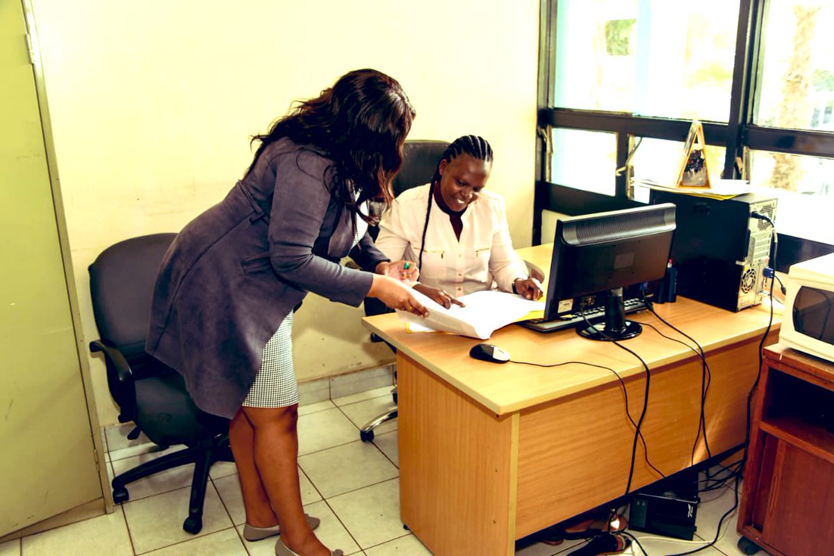 MOH_Kenya's tweet photo. We are pleased to inform you that a total of 3758 interns have been successfully posted as part of our ongoing efforts to enhance healthcare services. This includes interns from various cadres, namely pharmacists, medical officers, clinical officers, nurses, and dental officers.

Furthermore, we are delighted to announce that we have resolved all salary arrears for the interns who have been diligently serving since the previous year. We extend a warm welcome to these interns and express our appreciation for their commitment to delivering exceptional healthcare services.