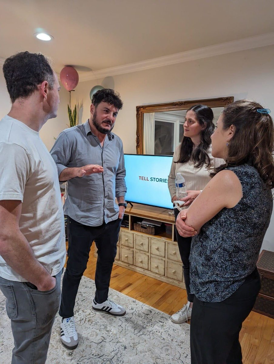 MotiElkaim's tweet photo. Yesterday, I had the pleasure of hosting an event for 20 entrepreneurs and business leaders from the Bergen Tech Community.

We discussed storytelling and how it can impact your pitch outcome both in business and in investor pitching.

It was great seeing everyone! https://t.co/u0NGO4OHMk