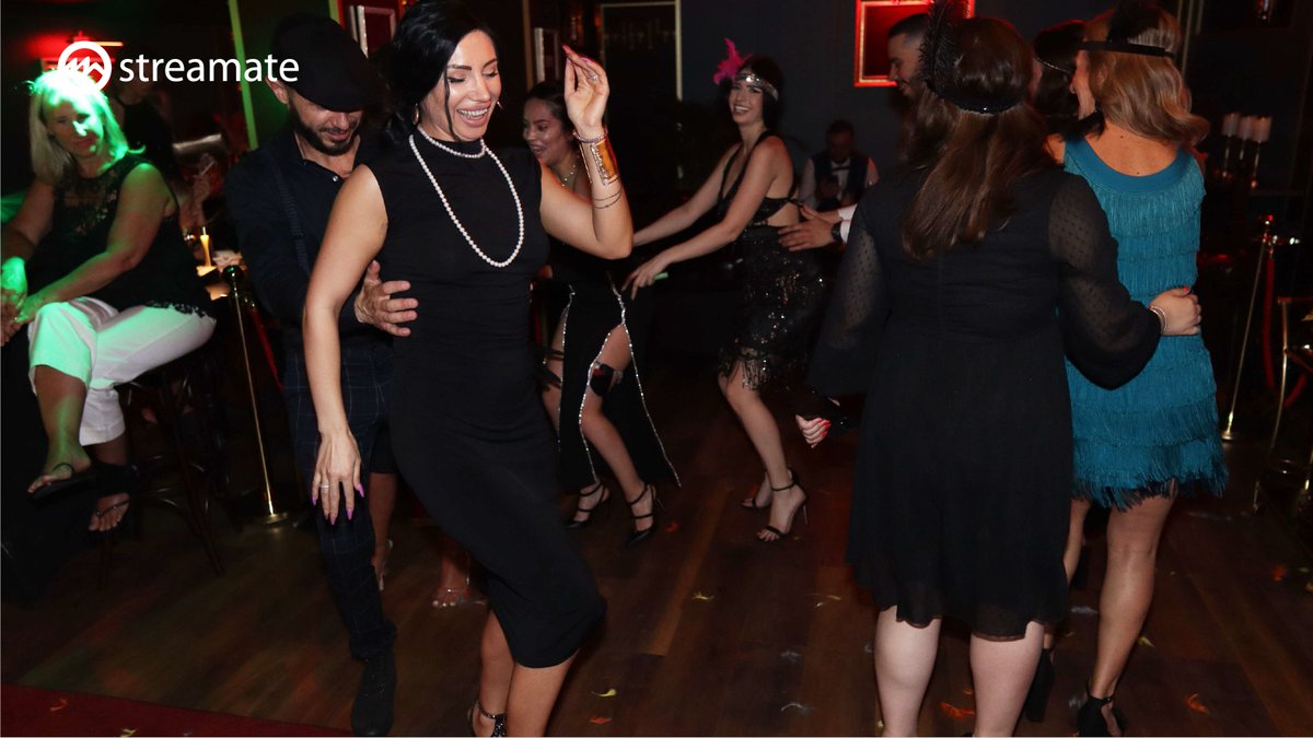 StreamateEurope's tweet image. The Gatsby party through back, Part 2. 
We enjoyed the people and the good music. 
#PartnerEvent #GatsbyParty