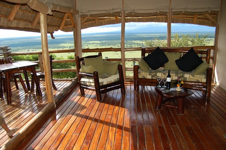 wekesa_amos's tweet photo. KATARA LODGE is luxury eco-lodge with 8 spacious cottages hand-crafted from local materials
with canvas walls that can be folded away for uninterrupted views of the national park
stretching out below. 

info@kataralodge.com
https://t.co/8d51KkmmJj
Tel: +256 773 011 648 https://t.co/hdOBEzwBEn
