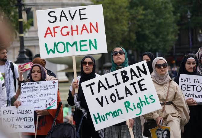 IN AFGHANISTAN, DIVORCE IS ALWAYS THE WOMAN'S FAULT Women had struggled long and hard for the right to divorce, but since the Taliban returned to power, the situation worsened. please read the complete report in the link below. open.substack.com/pub/wdiafghani…