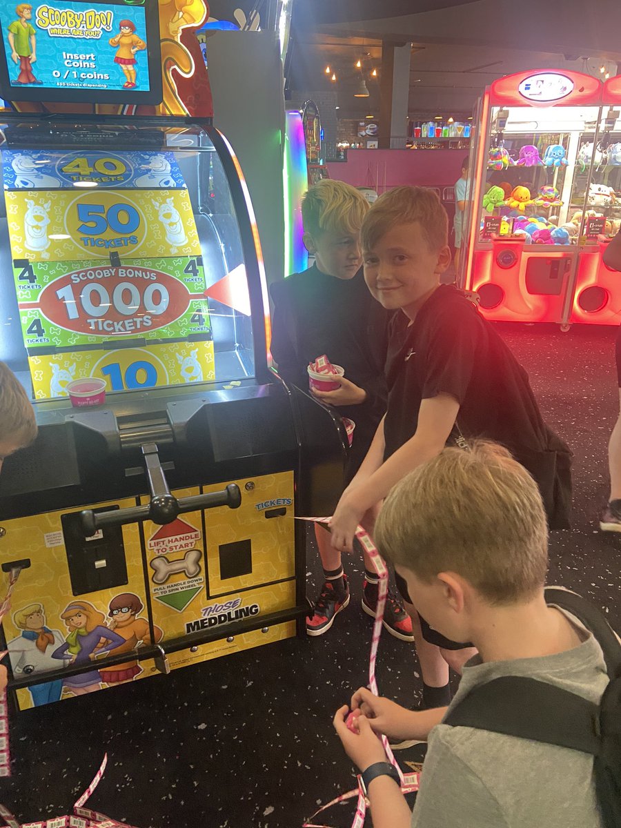 Mrs Henry and P2 tweet media