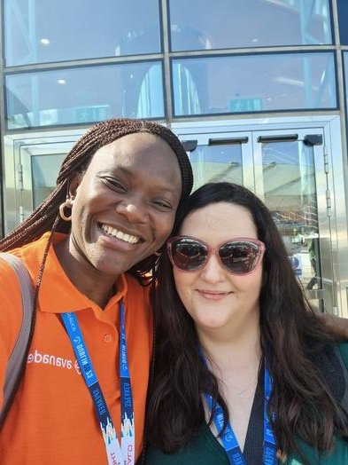 Great to see <a href="/aprildunnam/">April Dunnam 🥑| Content Creator | #PowerAddict</a> again 🤗 💖

 #EPPC23 #GetASelfieWithApril