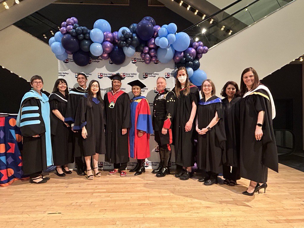 Shmorrow's tweet photo. Platform Party 🎓 @bowvalley #bvcgrad2023 https://t.co/DBZpmCpCSU