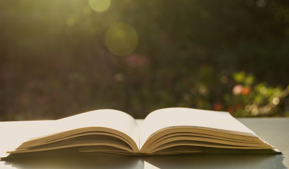 2023 CIO Reading List - Call for recommendations! hubs.ly/Q01VrzZF0 Suggest a book about leadership, strategy, technology, or any topic that has helped to as a leader. We will publish our new CIO Recommended Reading List shortly. <a href="/hellersearch/">Heller</a> #CIO #CTO #CDO #digital