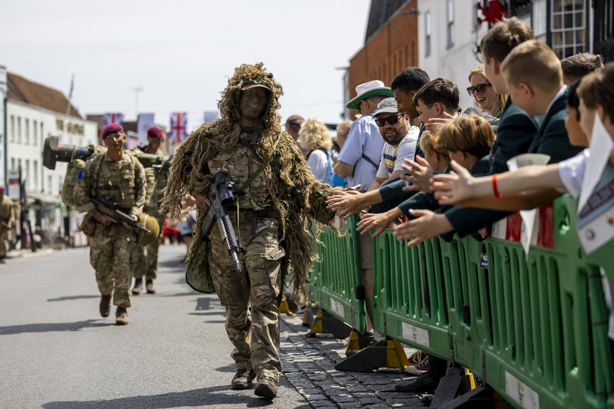 TheParachuteRegiment on Twitter "Freedom of Colchester Parade today