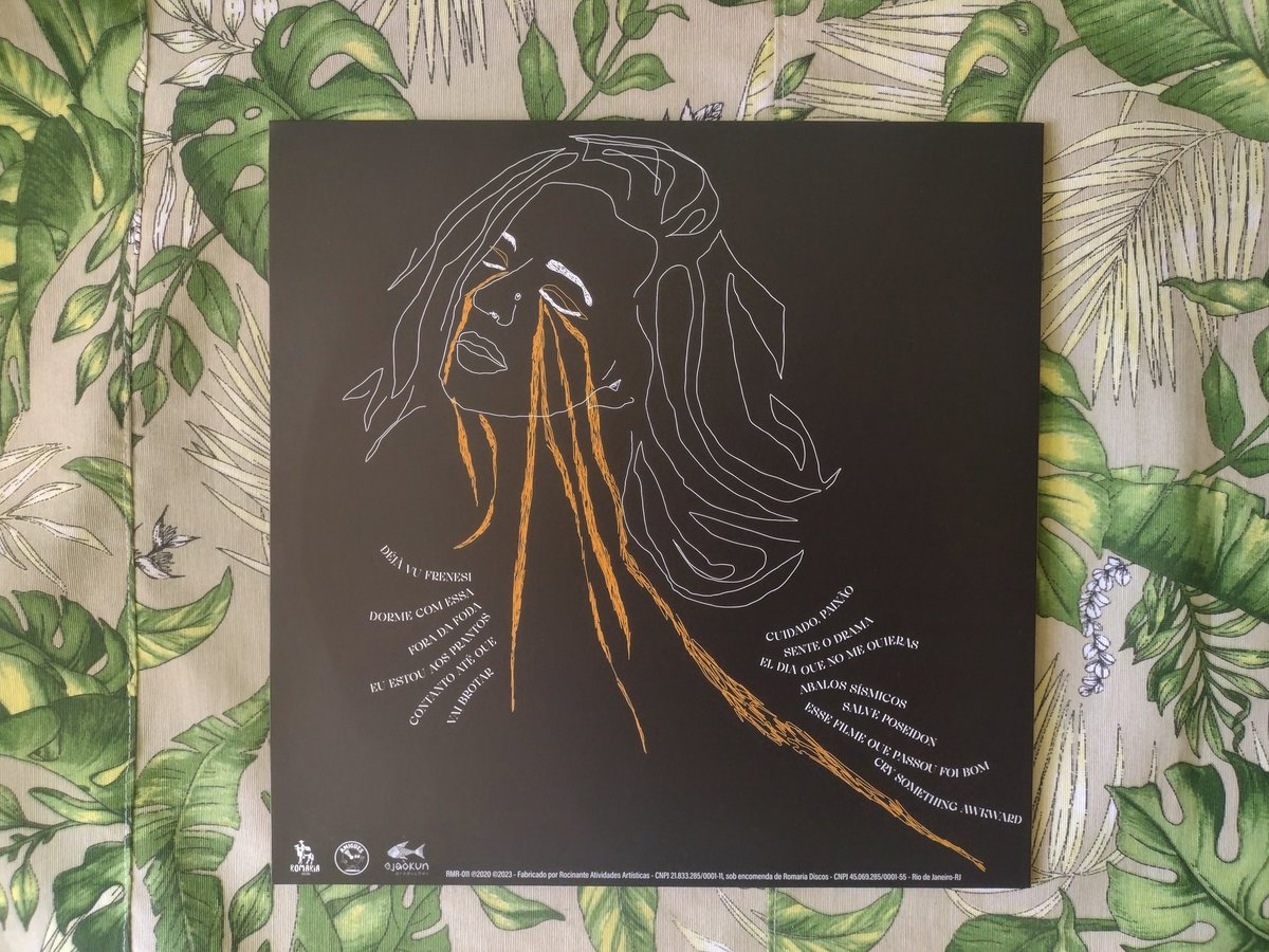 donniedarko73's tweet photo. letrux: aos prantos

#letrux #aosprantos #romariadiscos #vinil #vinyl #lp https://t.co/m9NDiw5CRP