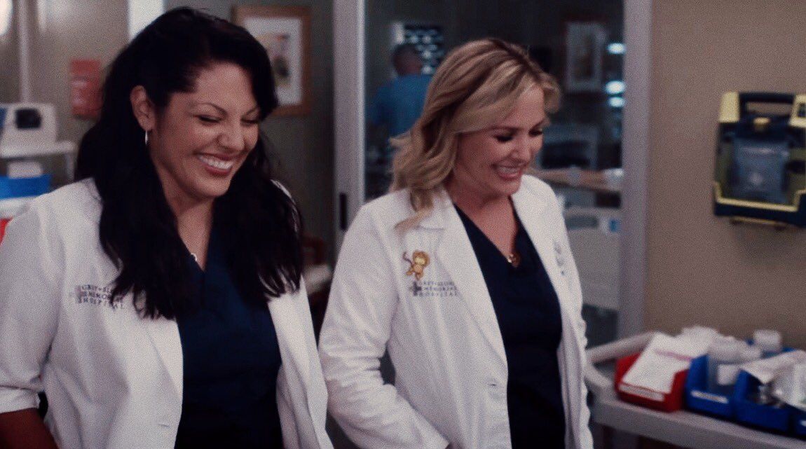 Calliope Iphegenia Torres and Arizona Robbins <3