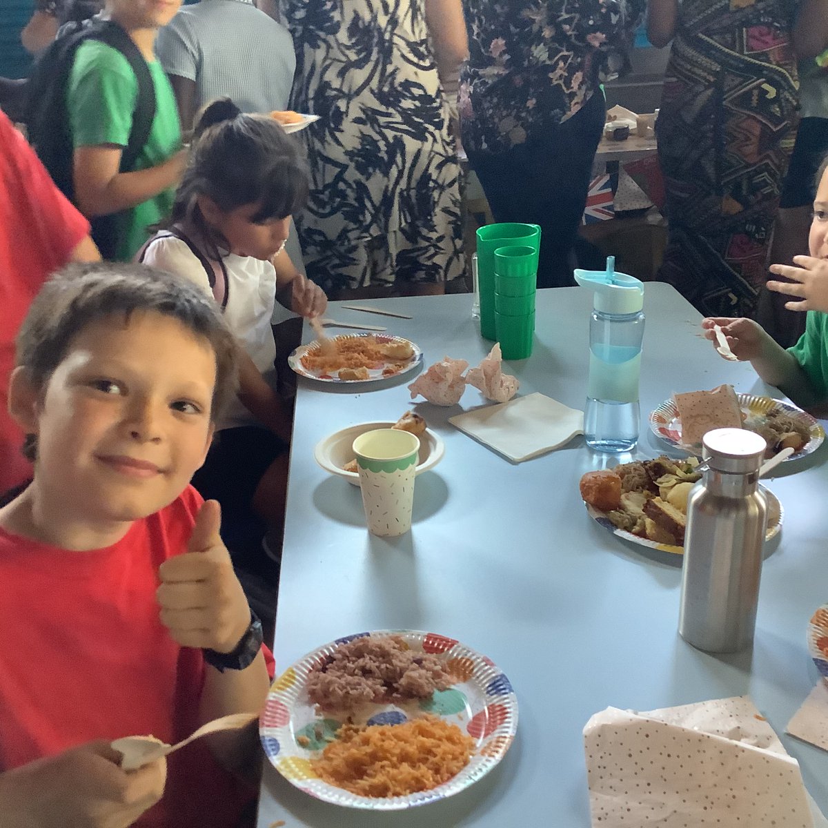 FishpondsCE's tweet image. What a wide variety of foods we had this afternoon for all our children and families to try #cultureweek
